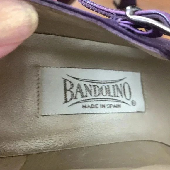 Bandolino 100% leather purple heels with strap Size 7 - Picture 7 of 13